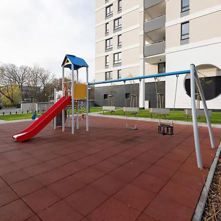 Platany Z Parkingiem By Renters Apartamento *