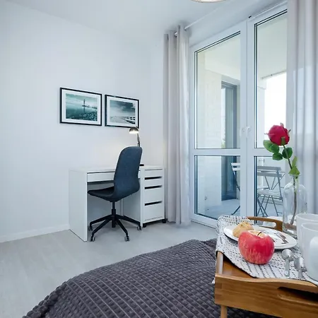 Platany Z Parkingiem By Renters Апартаменти Колобжег